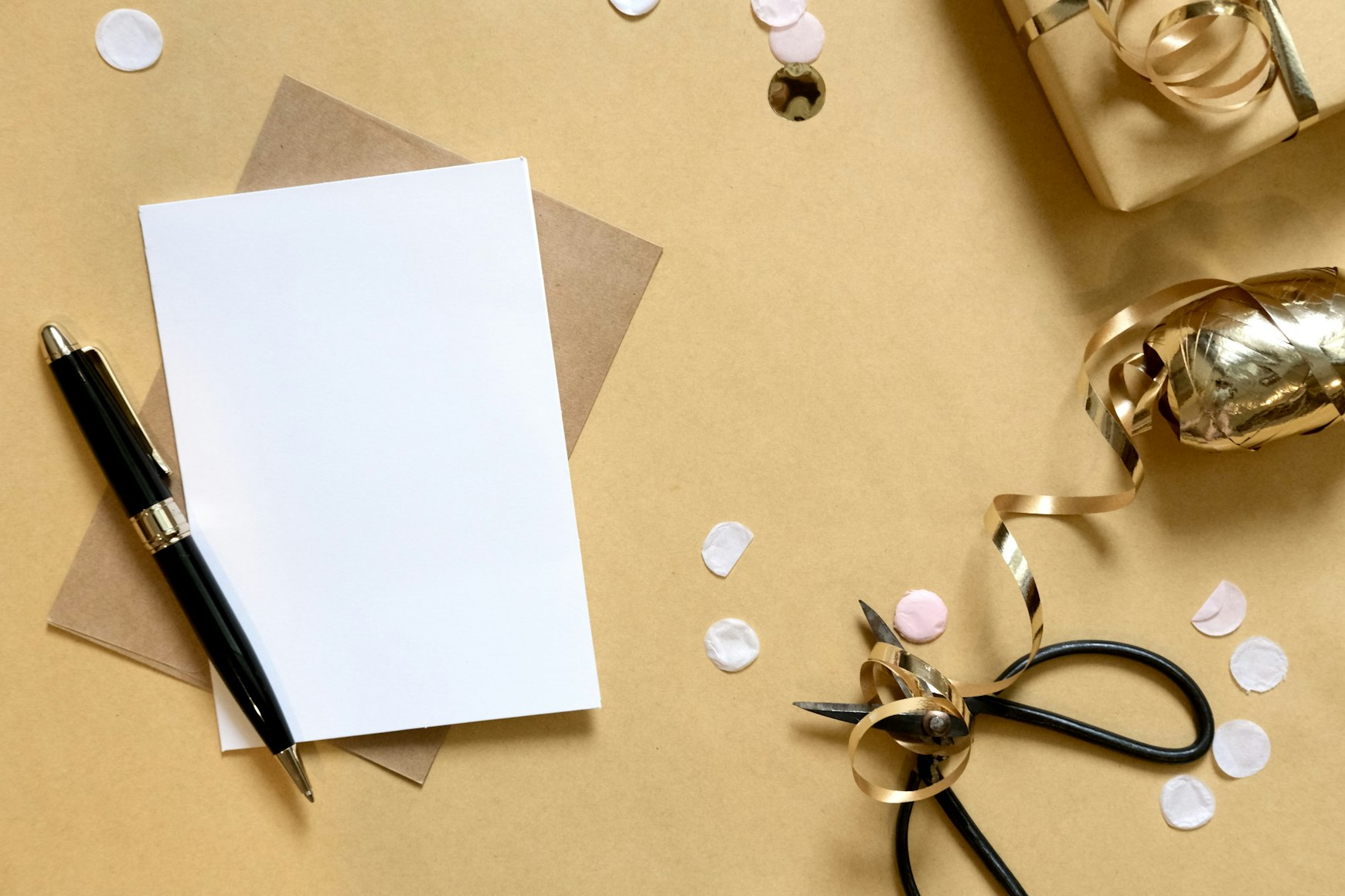 The guilt-free guide to using AI for your wedding thank-you notes